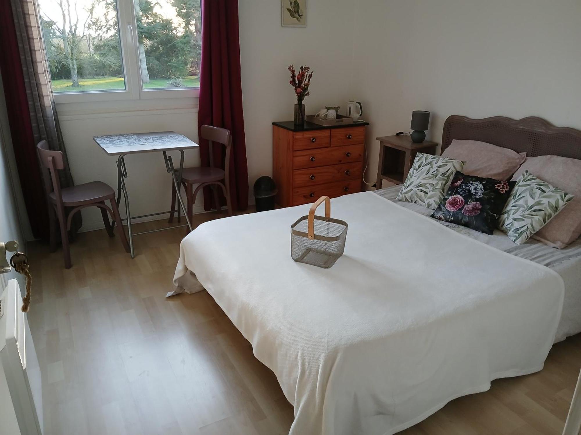 Bed and Breakfast Domaine Des Ifs Le Pin  Esterno foto