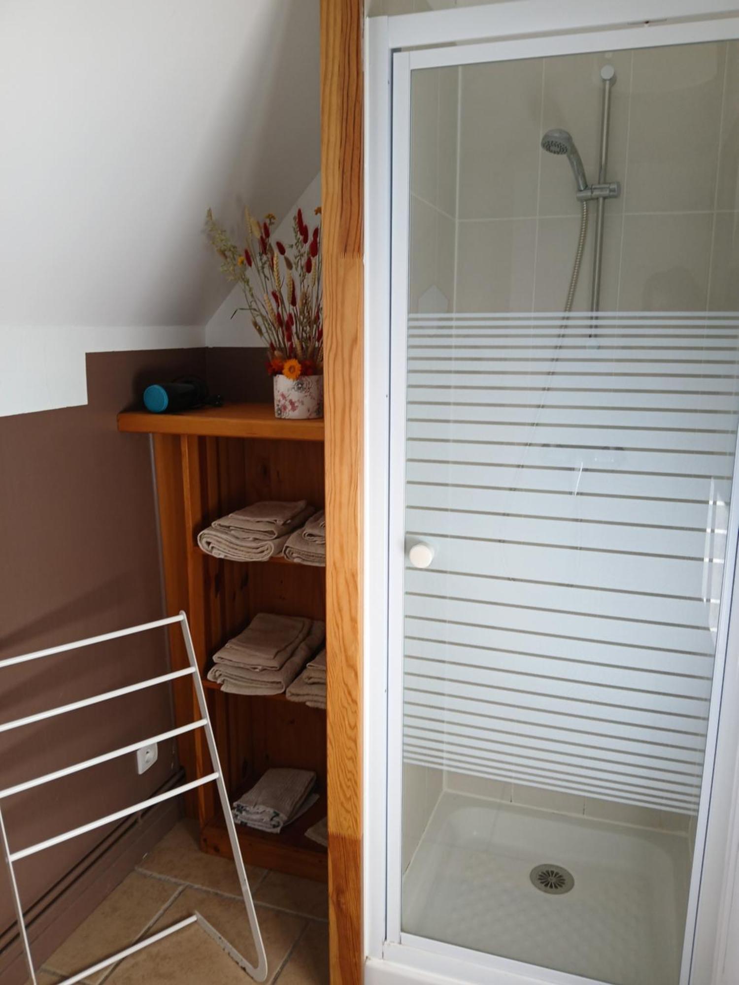 Bed and Breakfast Domaine Des Ifs Le Pin  Esterno foto